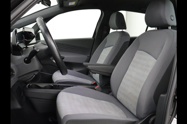 Volkswagen ID.3 Pro 58 kWh | Stoel & stuurverwarming | Sfeerverlichting | Carplay | Navigatie | Adaptive cruise | Parkeerhulp | Full LED
