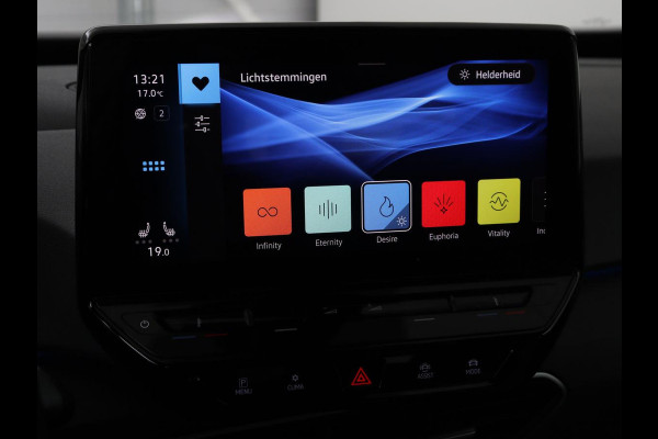 Volkswagen ID.3 Pro 58 kWh | Stoel & stuurverwarming | Sfeerverlichting | Carplay | Navigatie | Adaptive cruise | Parkeerhulp | Full LED