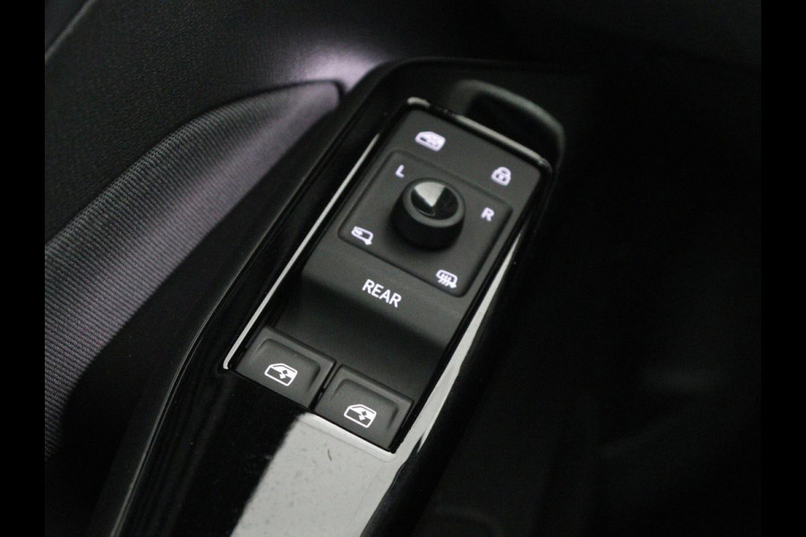 Volkswagen ID.3 Pro 58 kWh | Stoel & stuurverwarming | Sfeerverlichting | Carplay | Navigatie | Adaptive cruise | Parkeerhulp | Full LED