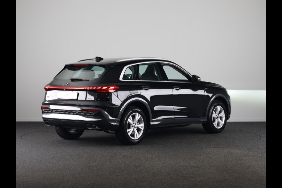 Audi Q5 Advanced edition e-hybrid 299 pk | Trekhaak elektrisch | Stoelen voor elektrisch | Techniekpakket plus | Sportstoelen leder |