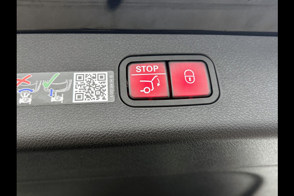 Mercedes-Benz E-Klasse Estate 300 e Business Solution AMG | Advanced pakket | Panoramaschuifdak | Trekhaak | Winterpakket | Nightpakket | Comfortpakket Plus | Memorypakket |360° camera | GUARD 360° vehicle protection |