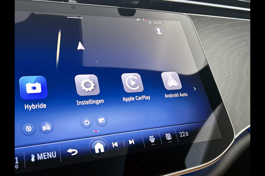 Mercedes-Benz E-Klasse Estate 300 e Business Solution AMG | Advanced pakket | Panoramaschuifdak | Trekhaak | Winterpakket | Nightpakket | Comfortpakket Plus | Memorypakket |360° camera | GUARD 360° vehicle protection |