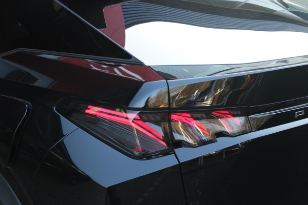 Peugeot 3008 1.6 plug-in Hybrid 195 GT **NIEUW** | NAPPA LEDEREN BEKLEDING DONKERGRIJS | PANORAMISCH SCHUIF/KANTEL DAK | FOCAL AUDIO SYSTEM | TREKHAAK MET AFNEEMBARE KOGEL | ELEKTRISCH BEDIENBARE VOORSTOELEN MET GEHEUGEN/MASSAGE FUNCTIE | STOEL VENTILATIE | STOEL/STUUR VERWARMING | NAVIGATIE | DRAADLOZE APPLE CARPLAY/ANDROID AUTO | FULL LED MATRIX KOPLAMPEN | 20" LICHTMETALEN VELGEN | ELEKTRISCH BEDIENBARE ACHTERKLEP | SFEER VERLICHTING | 360° CAMERA | DODEHOEK DETECTIE | KEYLESS ENTRY/START | 7,4KW ONBOARD CHARGER |