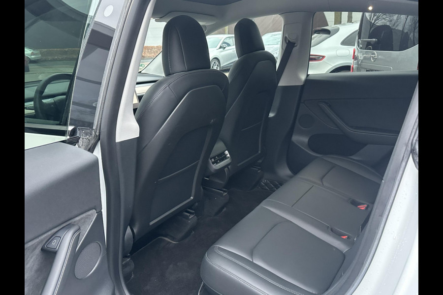 Tesla Model Y Long Range AWD 75 kWh SOH 96% | AUTOPILOT|  TESLA GARANTIE OP DE HOOGVOLTACCU EN AANDRIJFLIJN TOT 2030 of 192.000KM | STOEL + STUURVERWARMING| ACHTERBANK VERWARMD