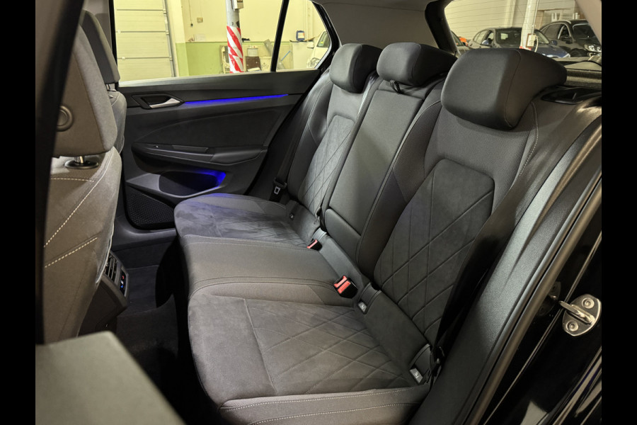 Volkswagen Golf 1.4 eHybrid 204PK DSG STYLE CAMERA/CARPLAY/SFEERVERL.****