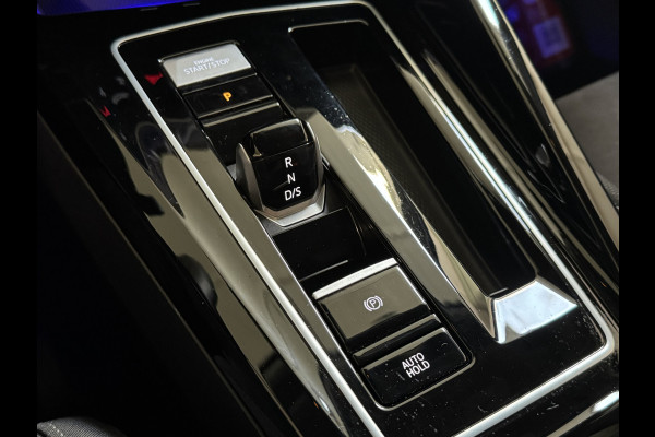 Volkswagen Golf 1.4 eHybrid 204PK DSG STYLE CAMERA/CARPLAY/SFEERVERL.****