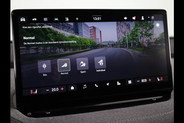 Škoda Enyaq 85 Business Edition 286pk | Elektrische stoel | Blind Spot | Adaptive Cruise Control | Navigatie | Camera | Bumpers in carroserie kleur