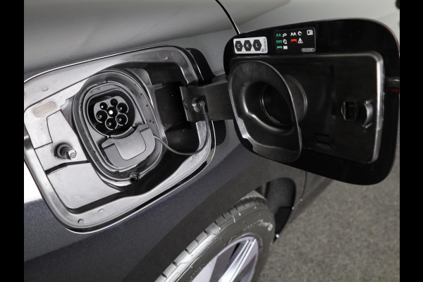 Škoda Enyaq 85 Business Edition 286pk | Elektrische stoel | Blind Spot | Adaptive Cruise Control | Navigatie | Camera | Bumpers in carroserie kleur