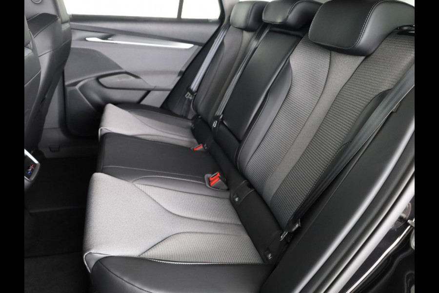 Škoda Enyaq 85 Business Edition 286pk | Elektrische stoel | Blind Spot | Adaptive Cruise Control | Navigatie | Camera | Bumpers in carroserie kleur