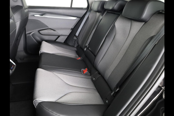 Škoda Enyaq 85 Business Edition 286pk | Elektrische stoel | Blind Spot | Adaptive Cruise Control | Navigatie | Camera | Bumpers in carroserie kleur