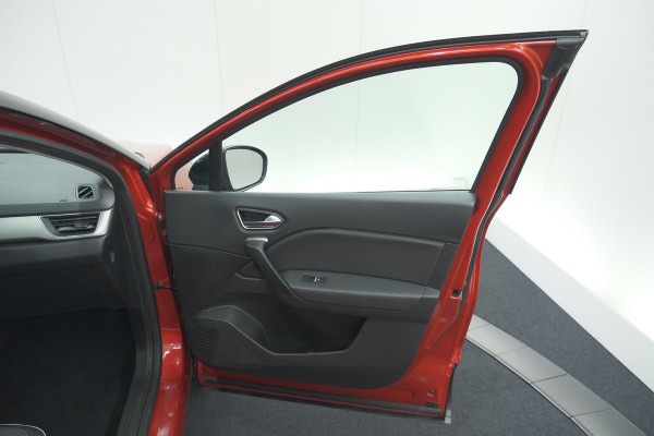 Renault Captur TCe 130 Edition One | Camera | 9.3 Inch Grootscherm | Navigatie | Apple Carplay | Parkeersensoren