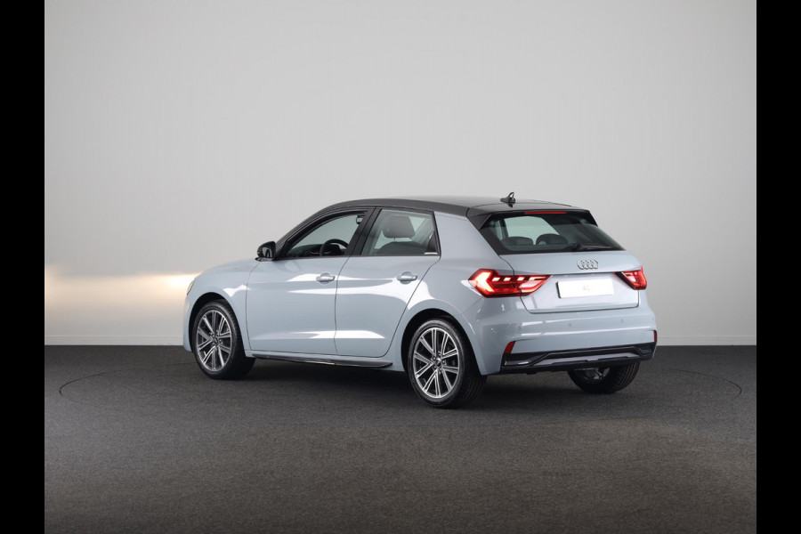 Audi A1 Sportback Advanced edition 25 TFSI 95 PK | Buitenspiegels elektrisch inklapbaar | Apple carplay | Dak in contrastkleur | 17'' lm velgen |