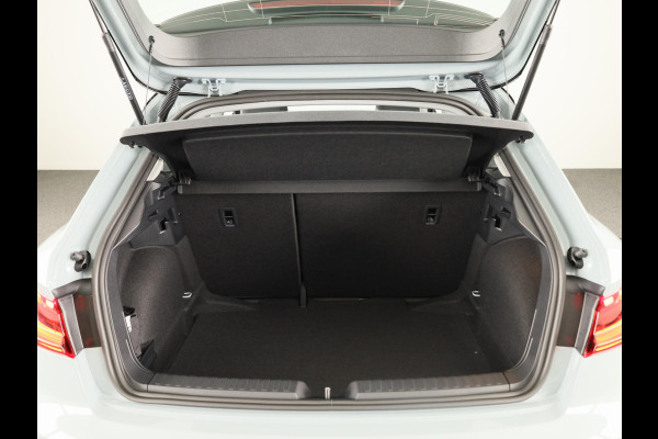 Audi A1 Sportback Advanced edition 25 TFSI 95 PK | Buitenspiegels elektrisch inklapbaar | Apple carplay | Dak in contrastkleur | 17'' lm velgen |
