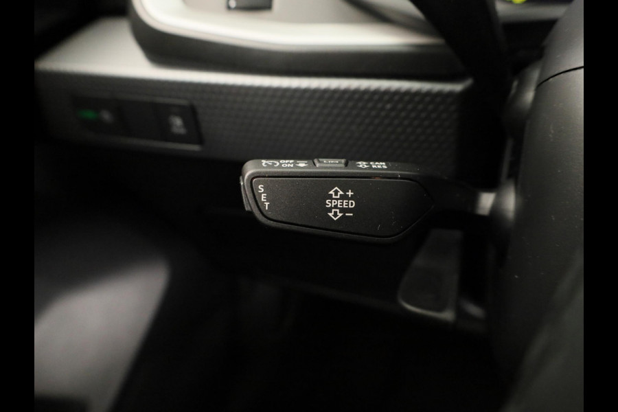 Audi A1 Sportback Advanced edition 25 TFSI 95 PK | Buitenspiegels elektrisch inklapbaar | Apple carplay | Dak in contrastkleur | 17'' lm velgen |