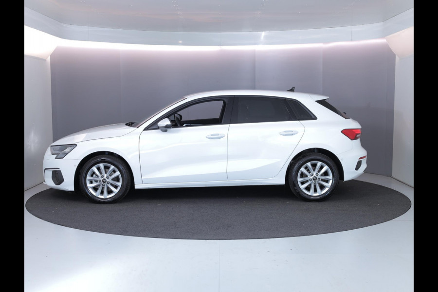 Audi A3 Sportback 30 TFSI Pro Line 110 pk S-tronic | Verlengde garantie | Navigatie via App | Parkeersensoren (Park assist) | LED koplampen |