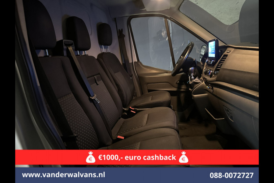 Ford Transit 2.0 TDCI 170pk L3H3 Euro6 Airco | Navigatie | 2500kg Trekhaak | Cruisecontrol Verwarmde voorruit, Parkeersensoren, Bijrijdersbank