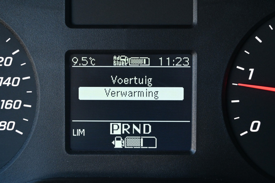 Mercedes-Benz Sprinter 317 CDI L2H2 Werkplaats inrichting, Geveerde stoel, Standkachel