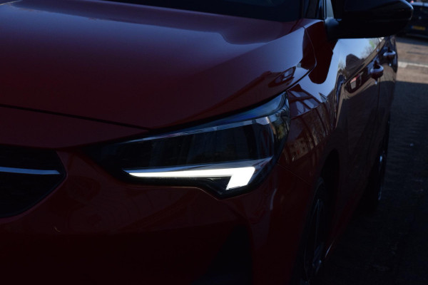 Opel Corsa 1.2 GS Line|Carplay|17"|Led|Sportstoelen