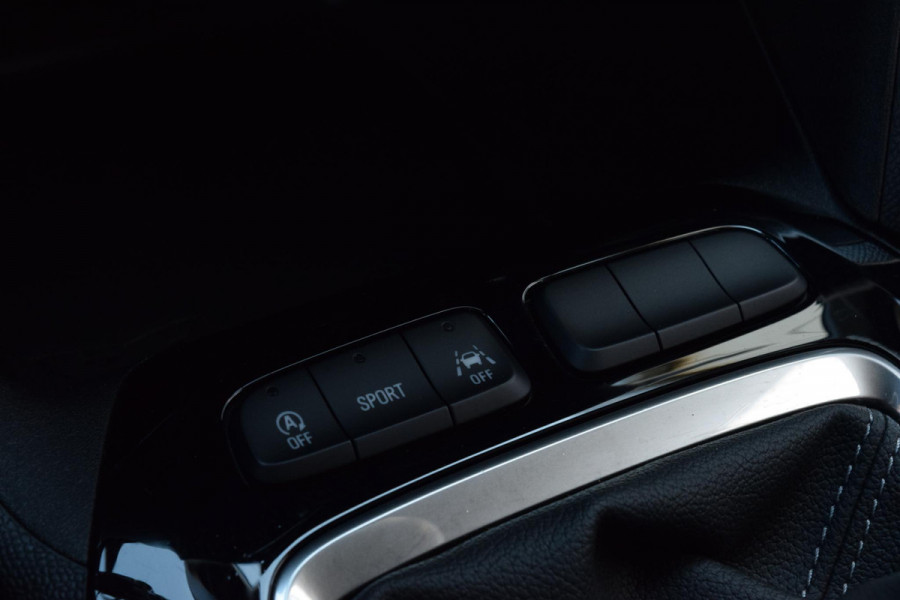 Opel Corsa 1.2 GS Line|Carplay|17"|Led|Sportstoelen