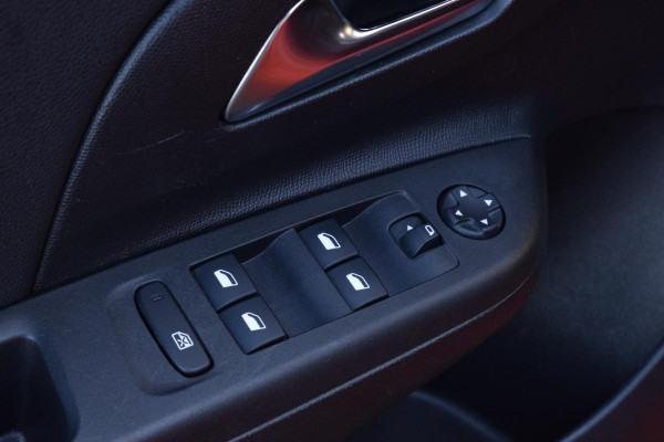 Opel Corsa 1.2 GS Line|Carplay|17"|Led|Sportstoelen