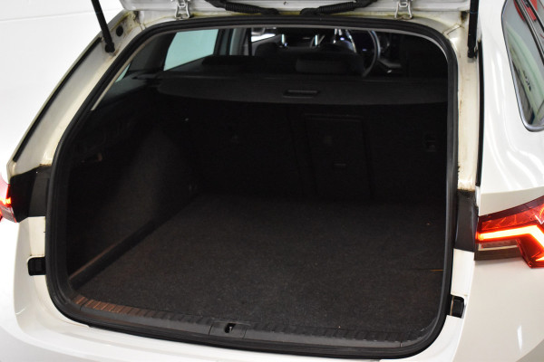 Škoda Octavia Combi TSI iV PHEV 204PK DSG HYBRID BUSINESS NAVI/CARPLAY/PDC STOELVERW