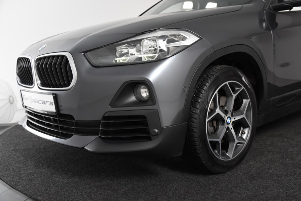 BMW X2 sDrive18i Sport *Leer*Navi*Trekhaak*Park assist*