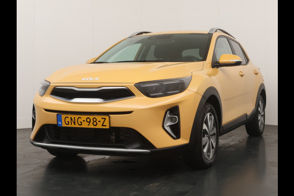 Kia Stonic 1.0 T-GDi MHEV DynamicPlusLine - Stoel/Stuurverwarming - Lichtmetalen Velgen - Navigatie - LED Koplampen - Cruise Control - Fabrieksgarantie Tot 2031