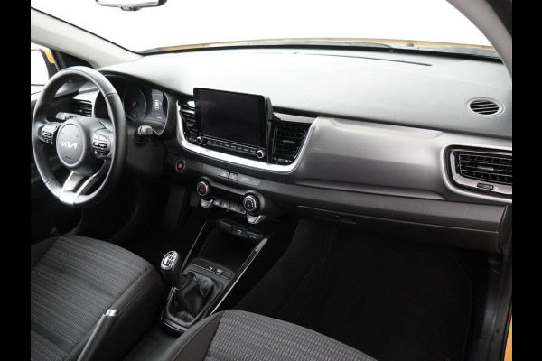Kia Stonic 1.0 T-GDi MHEV DynamicPlusLine - Stoel/Stuurverwarming - Lichtmetalen Velgen - Navigatie - LED Koplampen - Cruise Control - Fabrieksgarantie Tot 2031