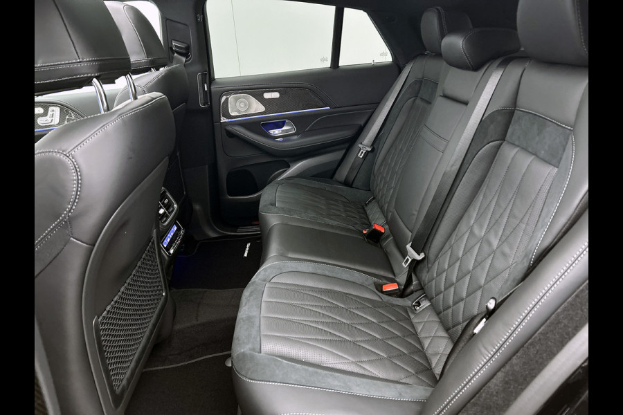 Mercedes-Benz GLE Coupé AMG 53 Hybrid 4MATIC+ Night Edition Premium Plus | Adaptieve demping | Trekhaak | Stoelverwarming achter | Remklauwen in rood | Winterpakket | 22 inch AMG velgen | Stoelventilatie voor | Rijassistentiepakket | Burmester® 3D sound systeem |