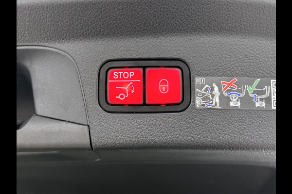 Mercedes-Benz GLE Coupé AMG 53 Hybrid 4MATIC+ Night Edition Premium Plus | Adaptieve demping | Trekhaak | Stoelverwarming achter | Remklauwen in rood | Winterpakket | 22 inch AMG velgen | Stoelventilatie voor | Rijassistentiepakket | Burmester® 3D sound systeem |