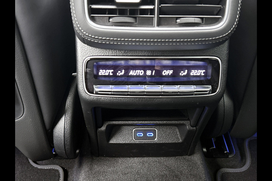 Mercedes-Benz GLE Coupé AMG 53 Hybrid 4MATIC+ Night Edition Premium Plus | Adaptieve demping | Trekhaak | Stoelverwarming achter | Remklauwen in rood | Winterpakket | 22 inch AMG velgen | Stoelventilatie voor | Rijassistentiepakket | Burmester® 3D sound systeem |