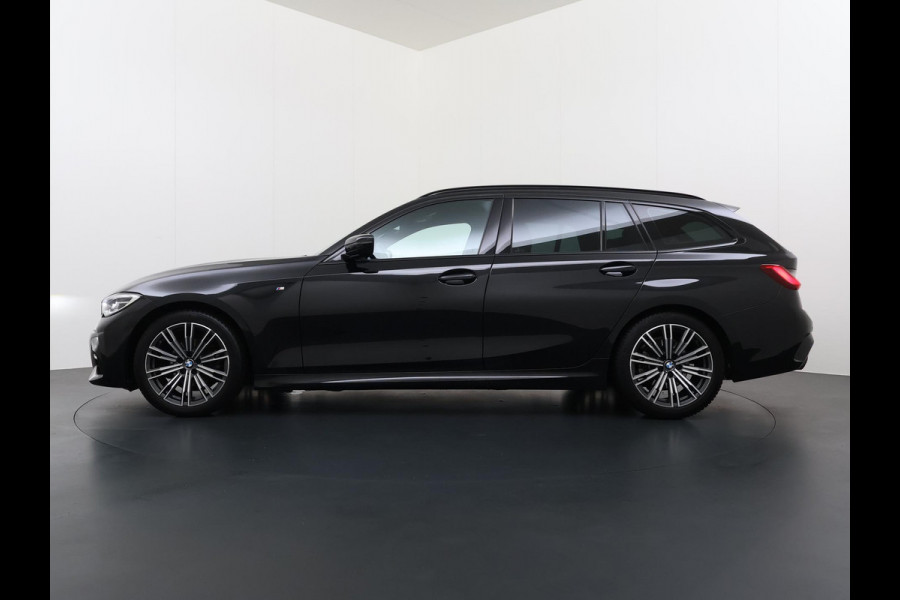 BMW 3 Serie Touring 318i High Executive Edition M Sport | Afneembare trekhaak | Stoelverwarming | Origineel Nederlands geleverd (NAP) | Rijklaar geleverd incl. 12 maanden BOVAG-garantie
