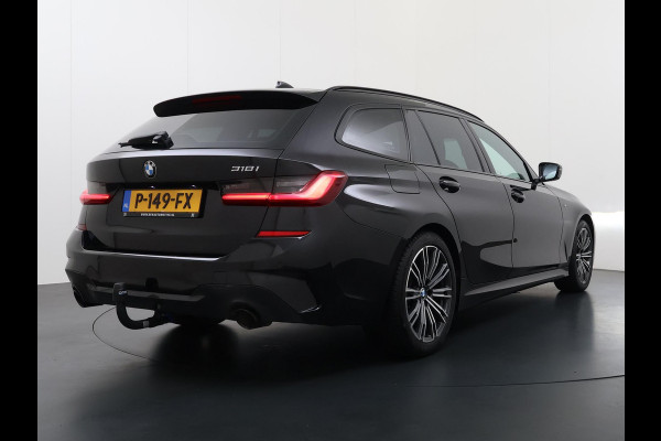 BMW 3 Serie Touring 318i High Executive Edition M Sport | Afneembare trekhaak | Stoelverwarming | Origineel Nederlands geleverd (NAP) | Rijklaar geleverd incl. 12 maanden BOVAG-garantie