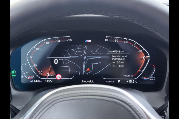 BMW 3 Serie Touring 318i High Executive Edition M Sport | Afneembare trekhaak | Stoelverwarming | Origineel Nederlands geleverd (NAP) | Rijklaar geleverd incl. 12 maanden BOVAG-garantie