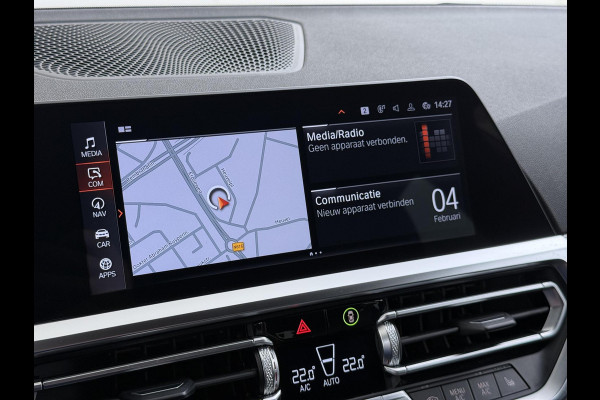 BMW 3 Serie Touring 318i High Executive Edition M Sport | Afneembare trekhaak | Stoelverwarming | Origineel Nederlands geleverd (NAP) | Rijklaar geleverd incl. 12 maanden BOVAG-garantie