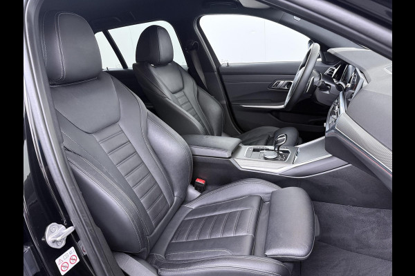 BMW 3 Serie Touring 318i High Executive Edition M Sport | Afneembare trekhaak | Stoelverwarming | Origineel Nederlands geleverd (NAP) | Rijklaar geleverd incl. 12 maanden BOVAG-garantie