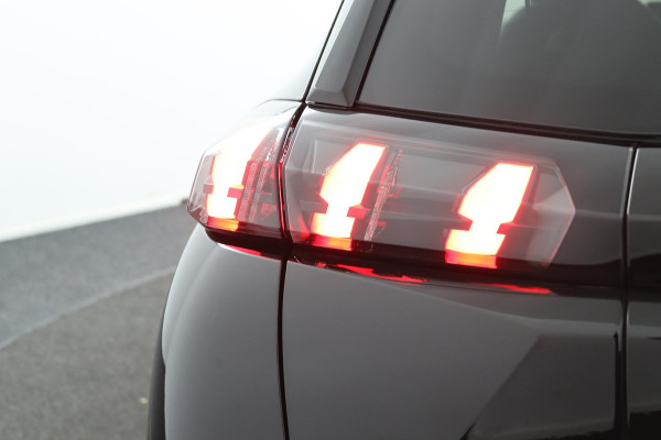 Peugeot e-2008 EV 50 kWh*3FASE*3D-COCKPIT*NAVI*ECC*CAM*CARPLAY*