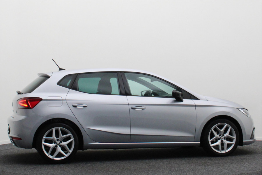 Seat Ibiza 1.0 TSI FR Business Intense Camera, BeatsAudio, Apple Carplay, PDC, 17"