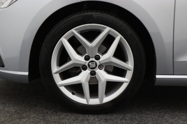 Seat Ibiza 1.0 TSI FR Business Intense Camera, BeatsAudio, Apple Carplay, PDC, 17"