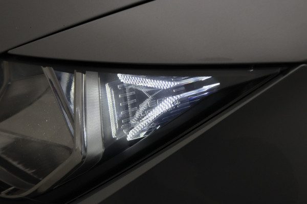 Seat Ibiza 1.0 TSI FR Business Intense Camera, BeatsAudio, Apple Carplay, PDC, 17"