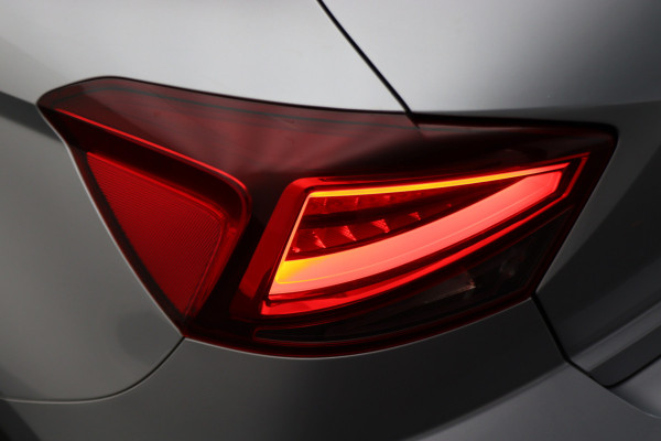 Seat Ibiza 1.0 TSI FR Business Intense Camera, BeatsAudio, Apple Carplay, PDC, 17"