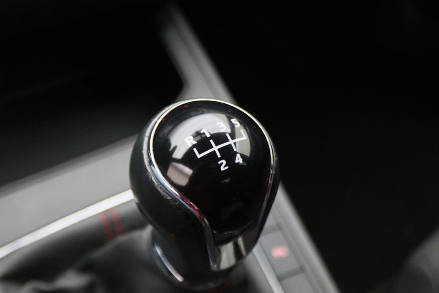 Seat Ibiza 1.0 TSI FR Business Intense Camera, BeatsAudio, Apple Carplay, PDC, 17"