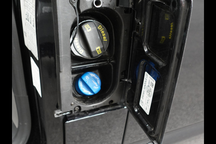 Volkswagen Transporter 2.0 TDI L2 Dubbele Cabine Automaat Highline Airco Cruise control Camera Apple Carplay/Android Auto