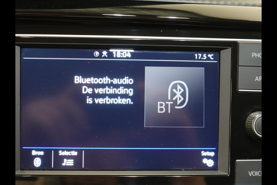 Volkswagen Transporter 2.0 TDI L2 Dubbele Cabine Automaat Highline Airco Cruise control Camera Apple Carplay/Android Auto
