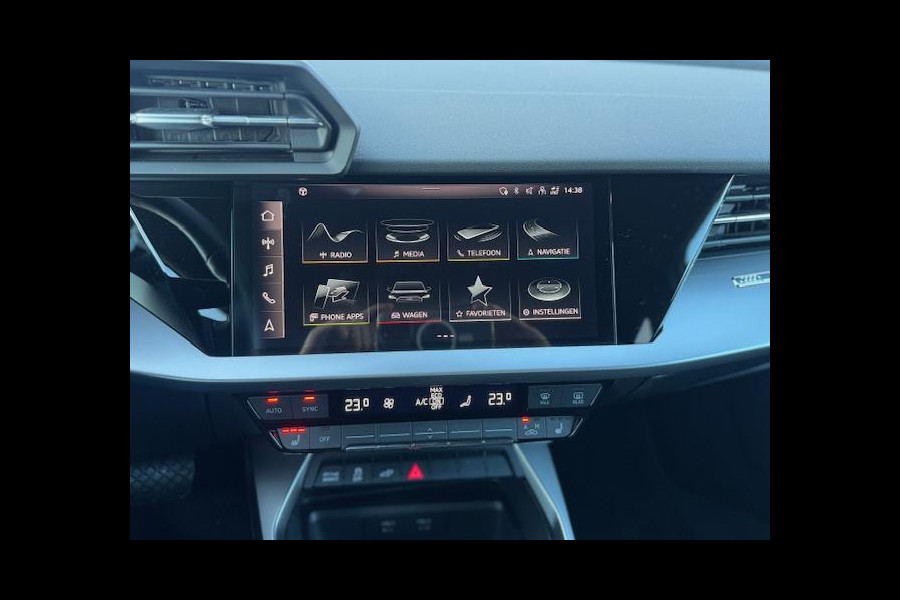 Audi A3 Sportback 45 TFSI e S Black edition Competition,Stoelverwarming,Carplay,Sportstoelen,