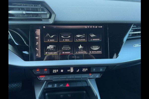Audi A3 Sportback 45 TFSI e S Black edition Competition,Stoelverwarming,Carplay,Sportstoelen,