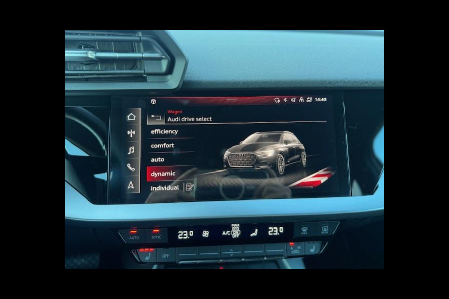 Audi A3 Sportback 45 TFSI e S Black edition Competition,Stoelverwarming,Carplay,Sportstoelen,