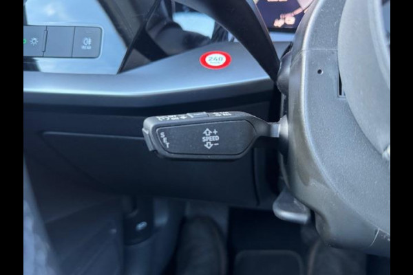 Audi A3 Sportback 45 TFSI e S Black edition Competition,Stoelverwarming,Carplay,Sportstoelen,