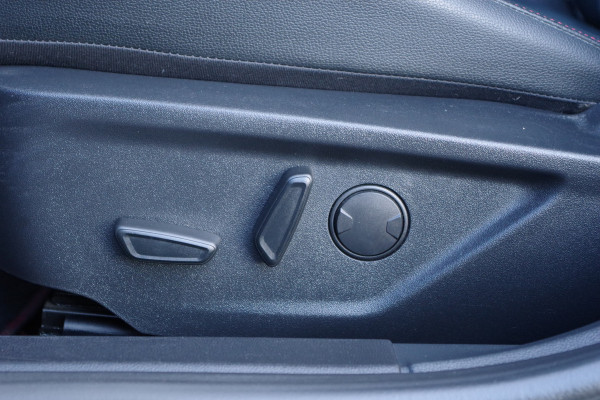 Ford FOCUS Wagon 1.0 EcoBoost 125 PK ST Line Business, Winterpakket, Camera,