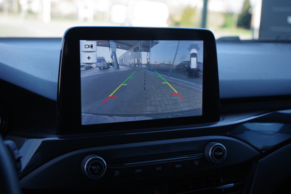 Ford FOCUS Wagon 1.0 EcoBoost 125 PK ST Line Business, Winterpakket, Camera,